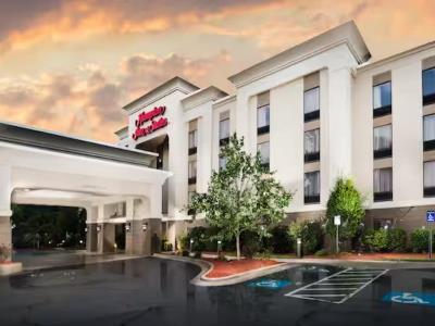 Hotel Hampton & I-95 3*