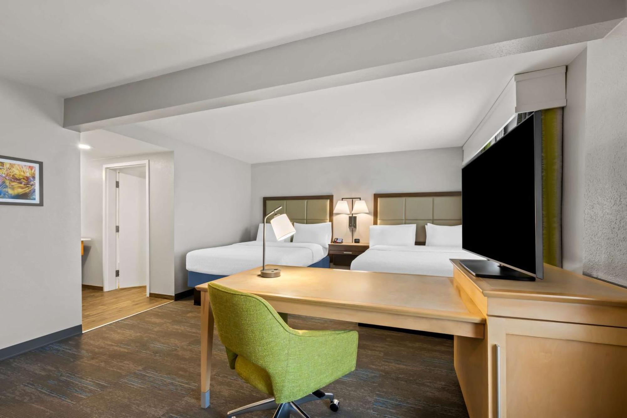 Hotel Hampton & I-95 3*