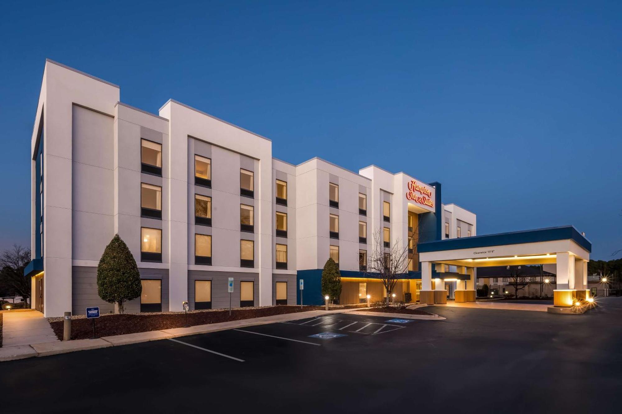 Hotel Hampton & I-95 3*